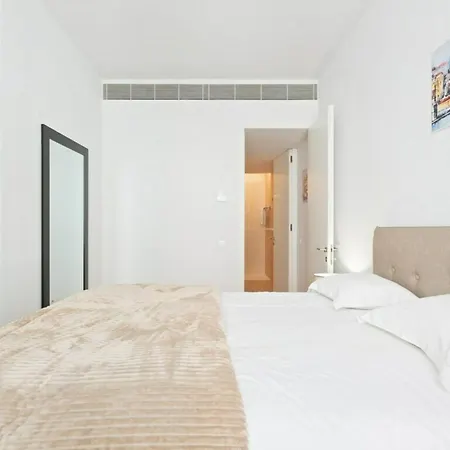 Apartamento Spacious 1 Bedroom Near Baixa *