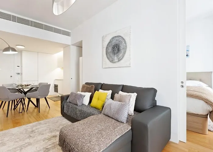 Apartament Spacious 1 Bedroom Near Baixa Lizbona
