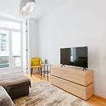 Spacious 1 Bedroom Near Baixa * Lisbon