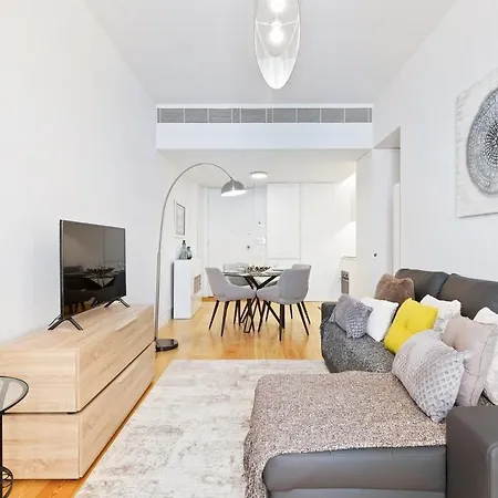 Appartement Spacious 1 Bedroom Near Baixa Lisboa