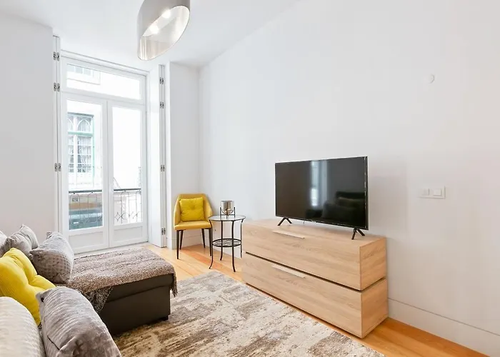Spacious 1 Bedroom Near Baixa * Lisboa